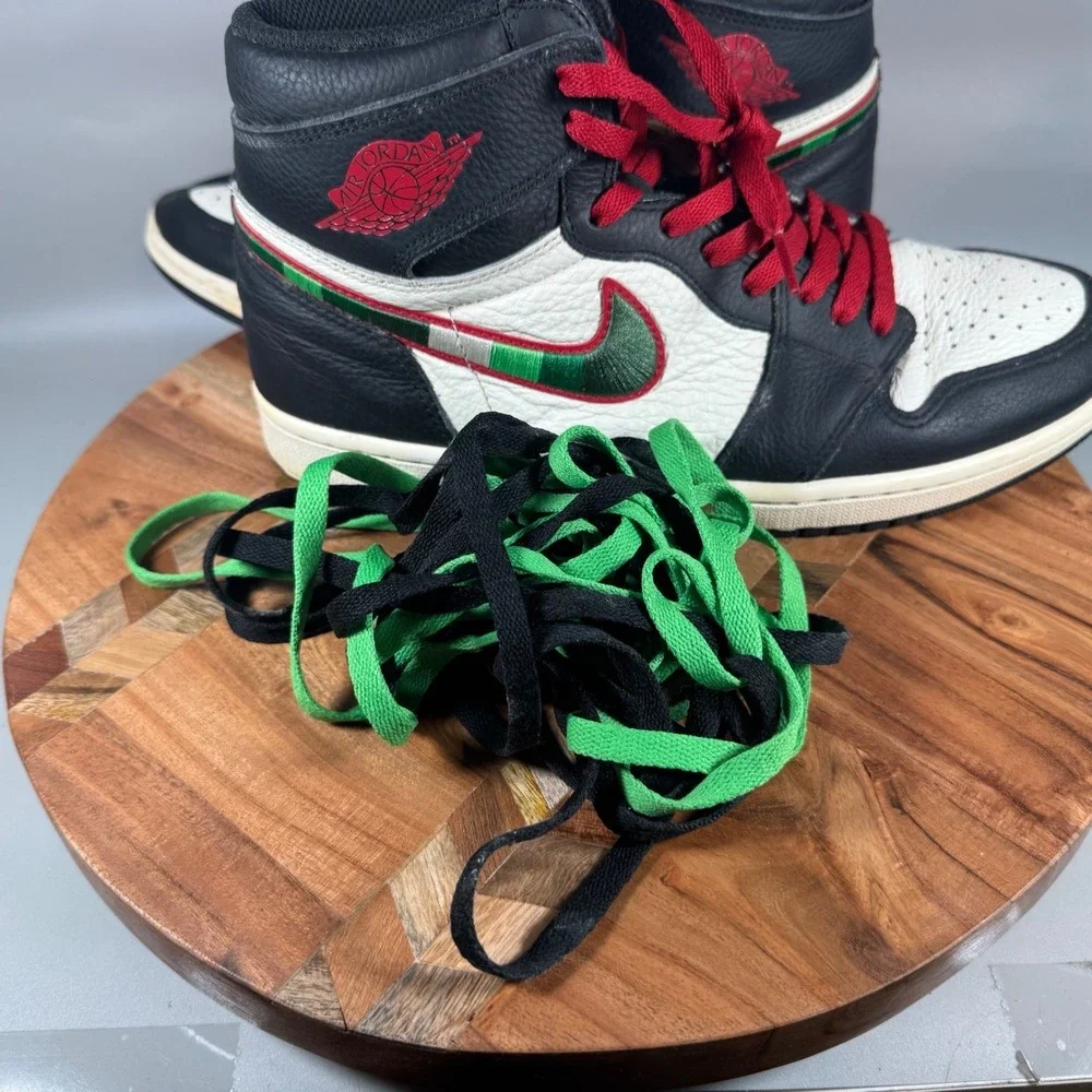 Jordan 1 Retro High‎ OG Sports Illustrated A Star Is Born 555088-015 Mens 10.5